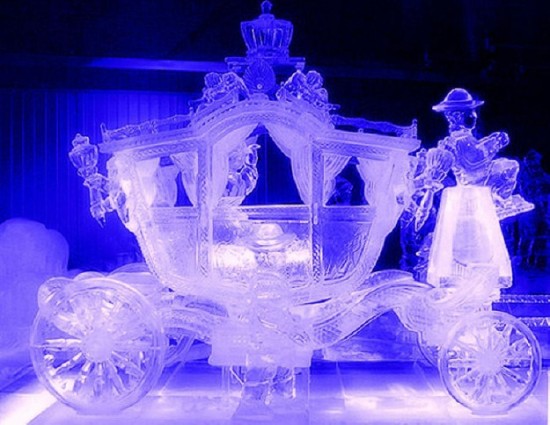 Beautiful-Ice-Sculptures-009-550x425